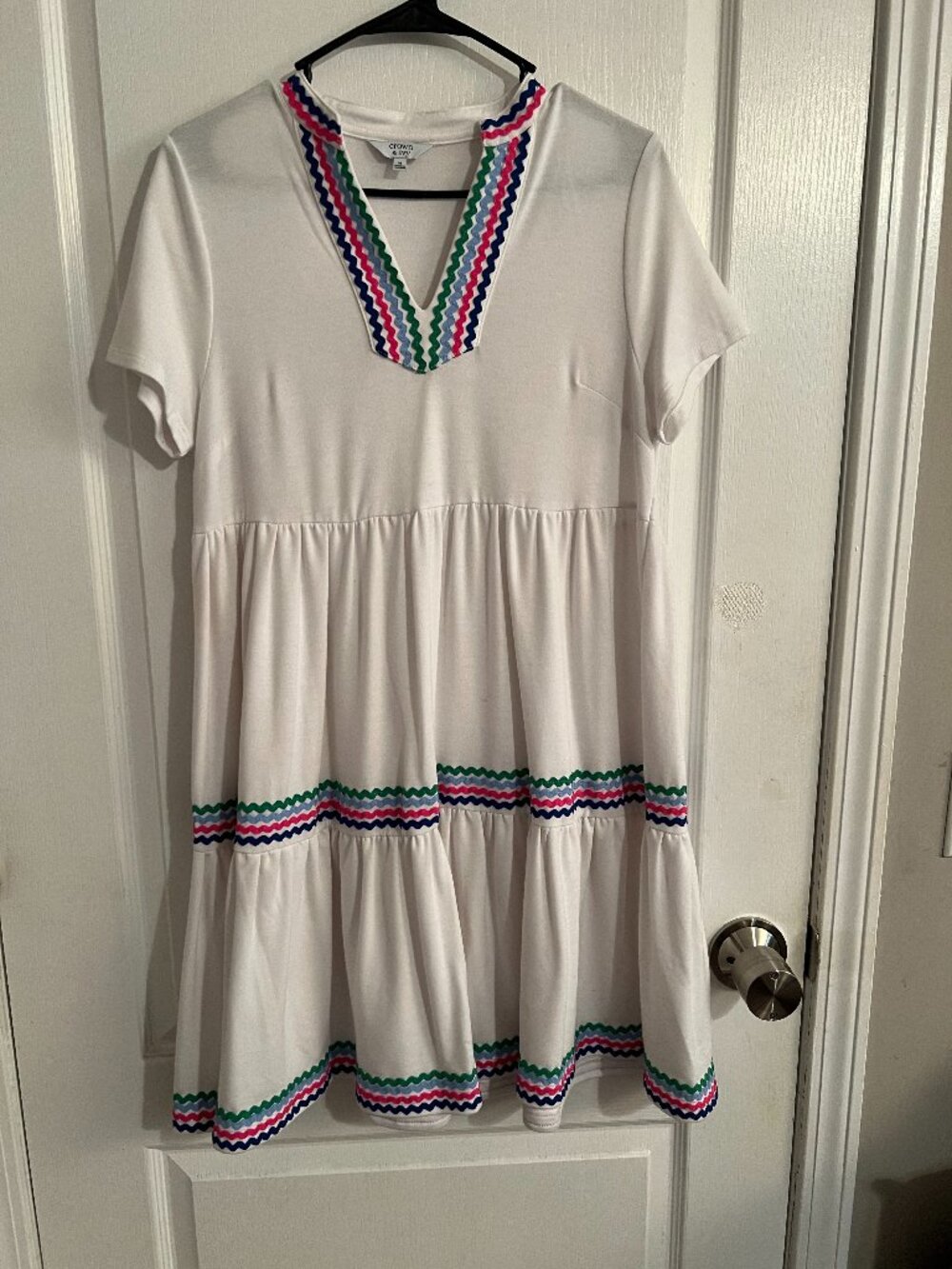 Women's Flutter Sleeve Tiered Dress - White